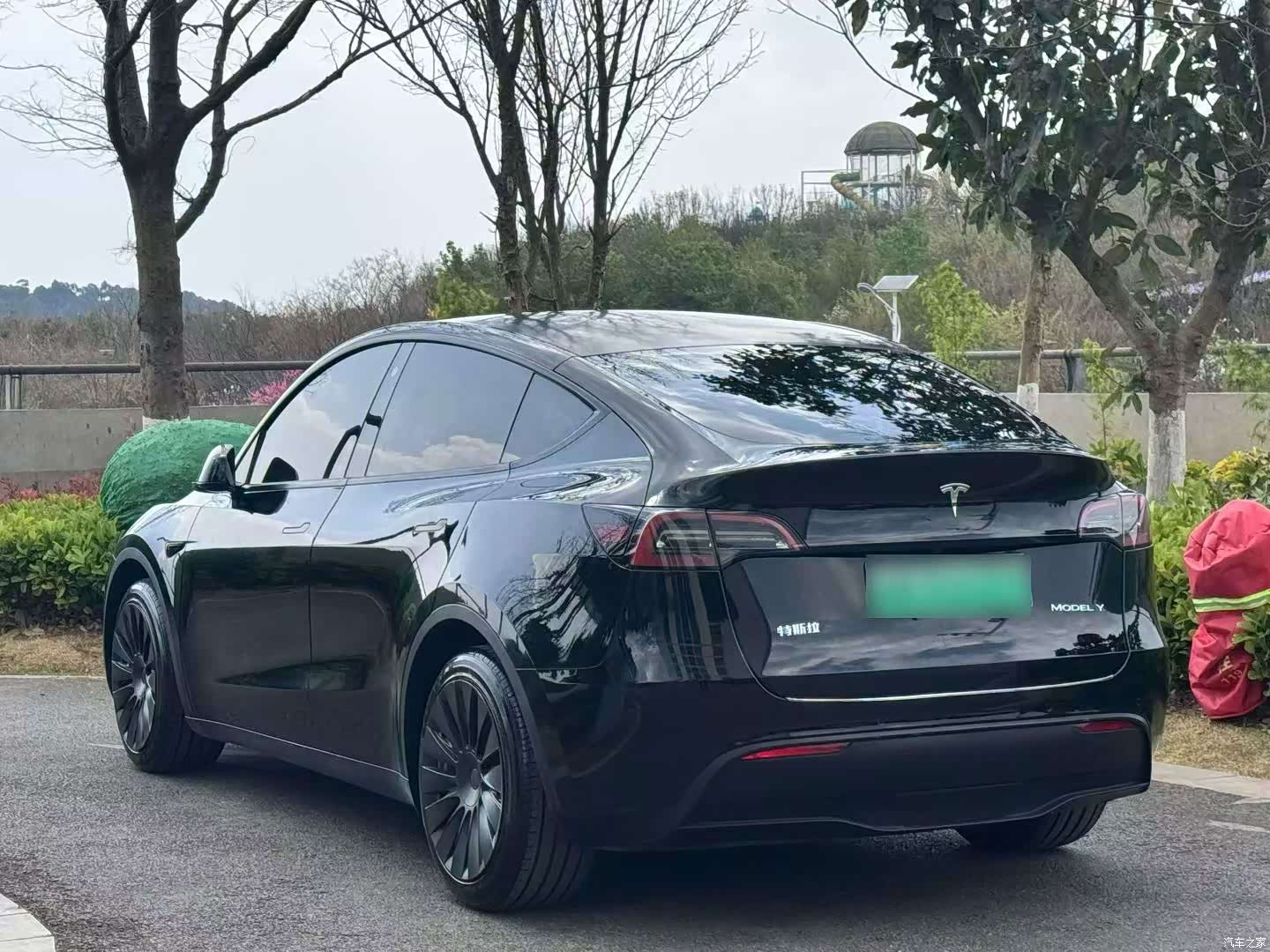 Tesla Model Y, 2022 9