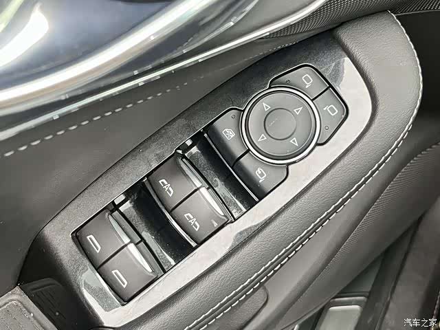 Cadillac CT5, 2022 24