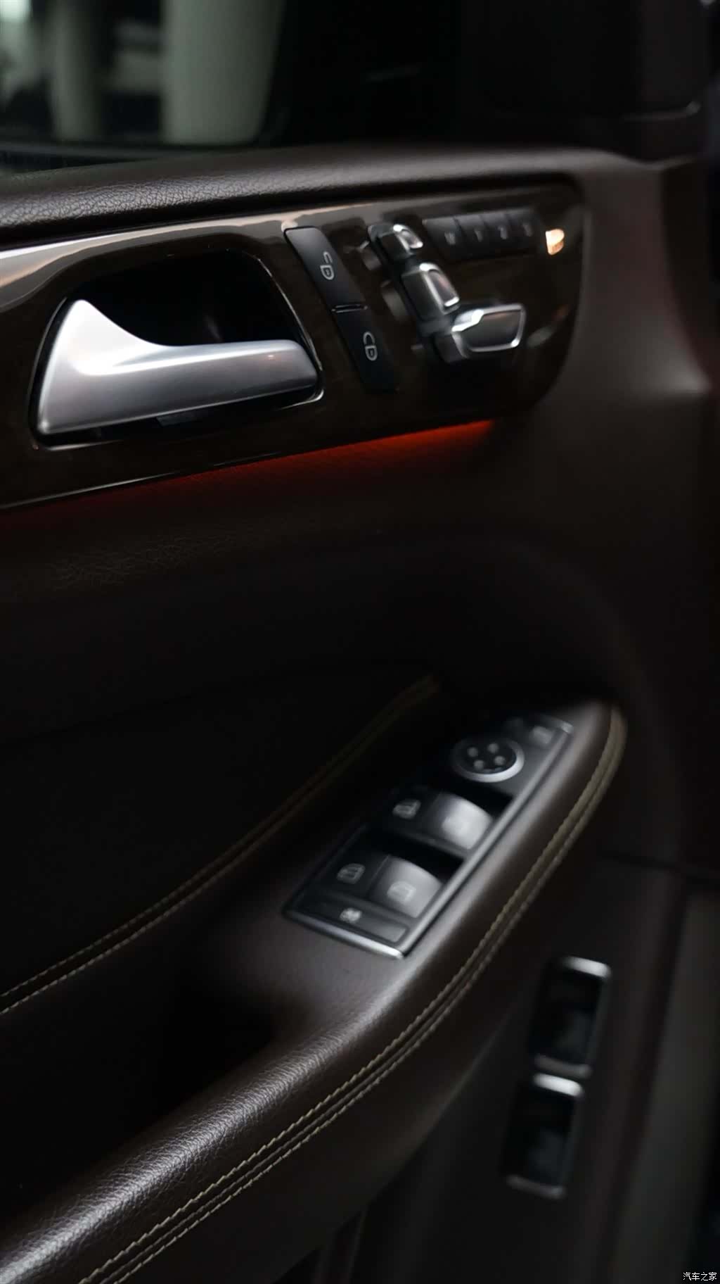 Mercedes-Benz GLS, 2018 13