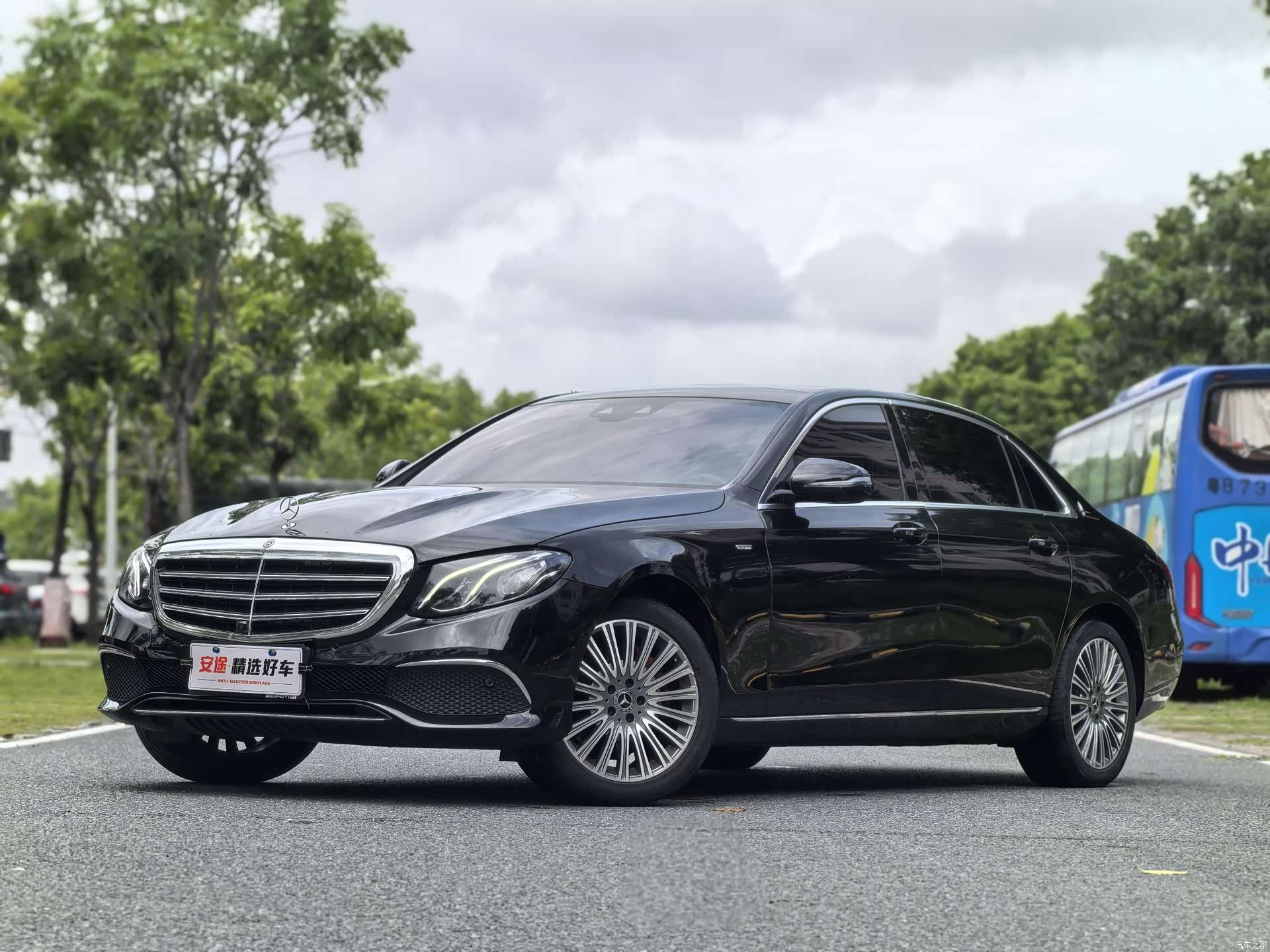 Mercedes-Benz E-Class, 2020 1