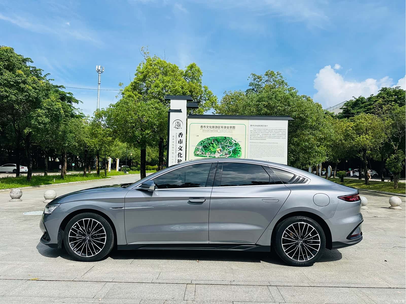 BYD Han, 2024 11