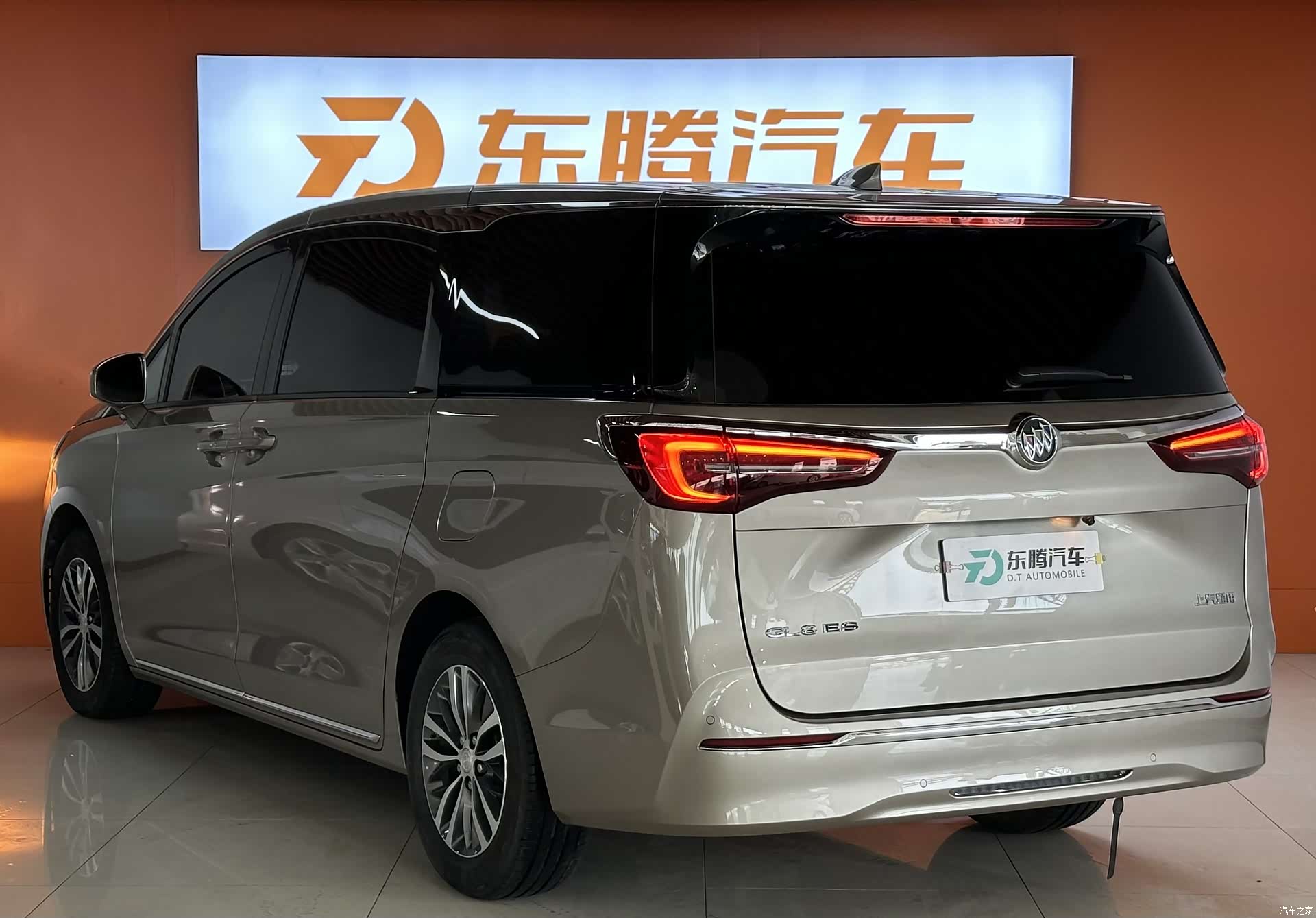 Buick GL8, 2023 8