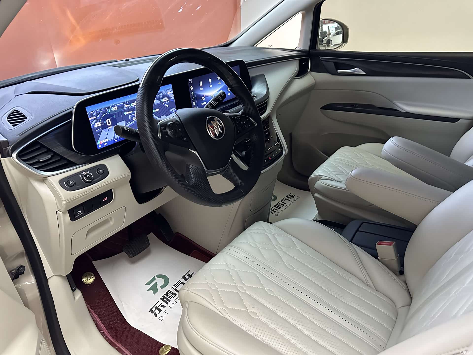 Buick GL8, 2023 12
