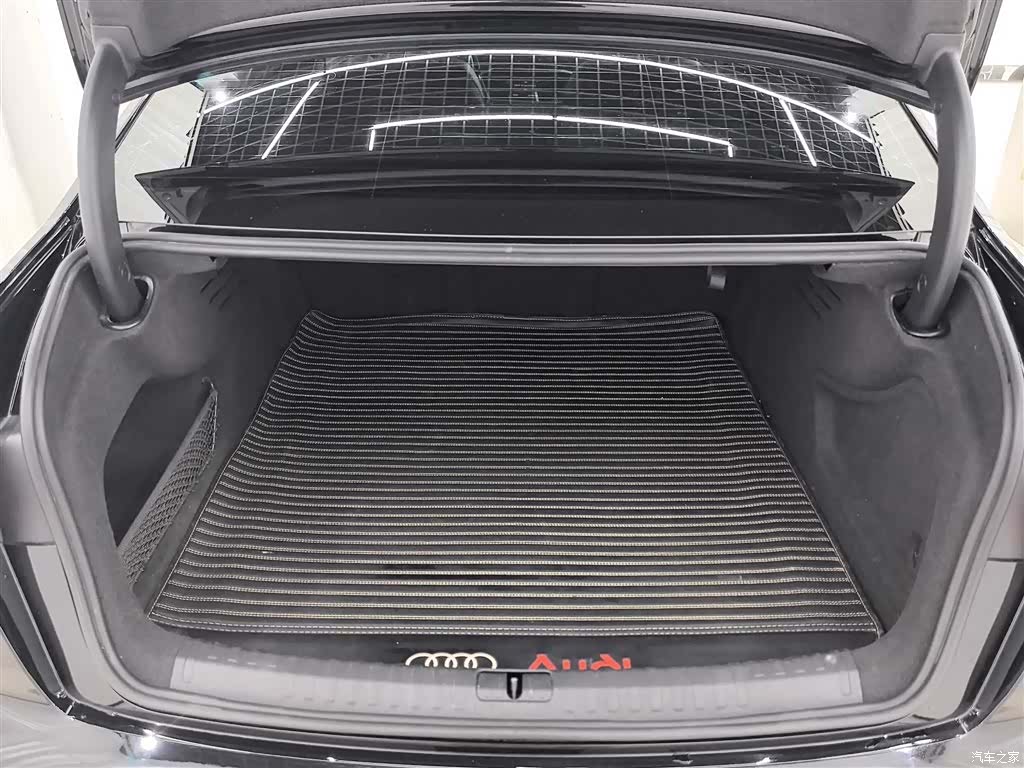 Audi A6L, 2021 19