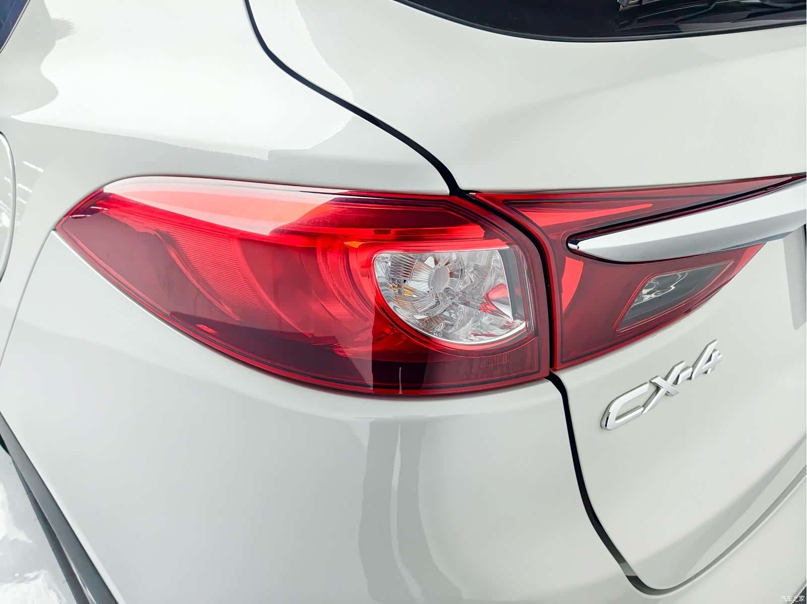 Mazda CX-4, 2019 4