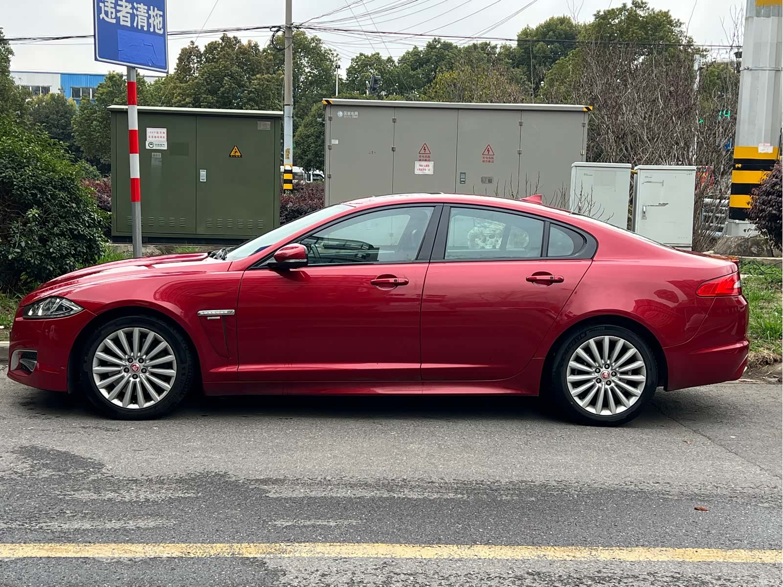 Jaguar XF, 2015 все фото