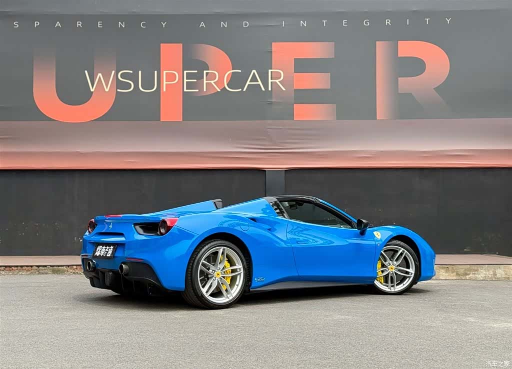 Ferrari 488, 2019 3