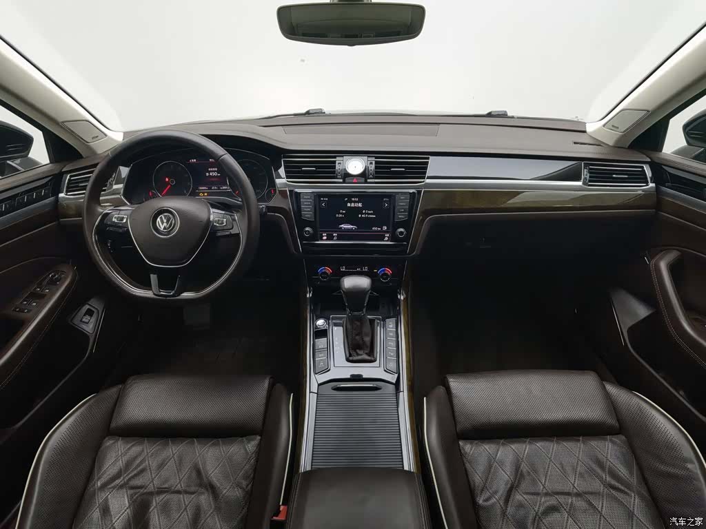 Volkswagen Phideon, 2018 все фото