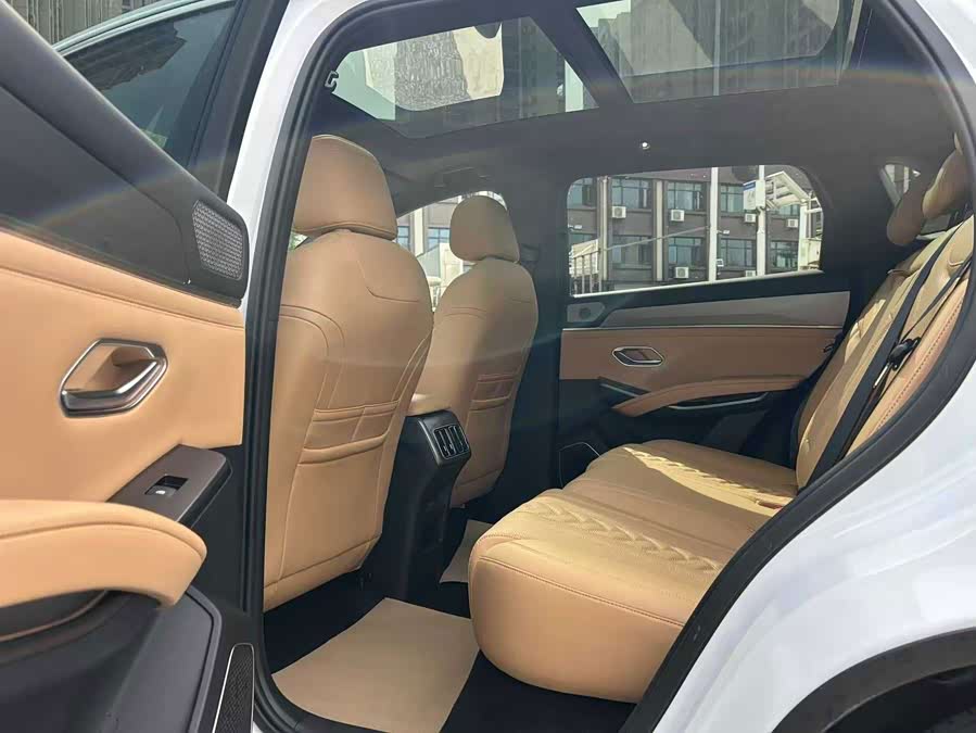 BYD Song L DM-i 2024, фото 8