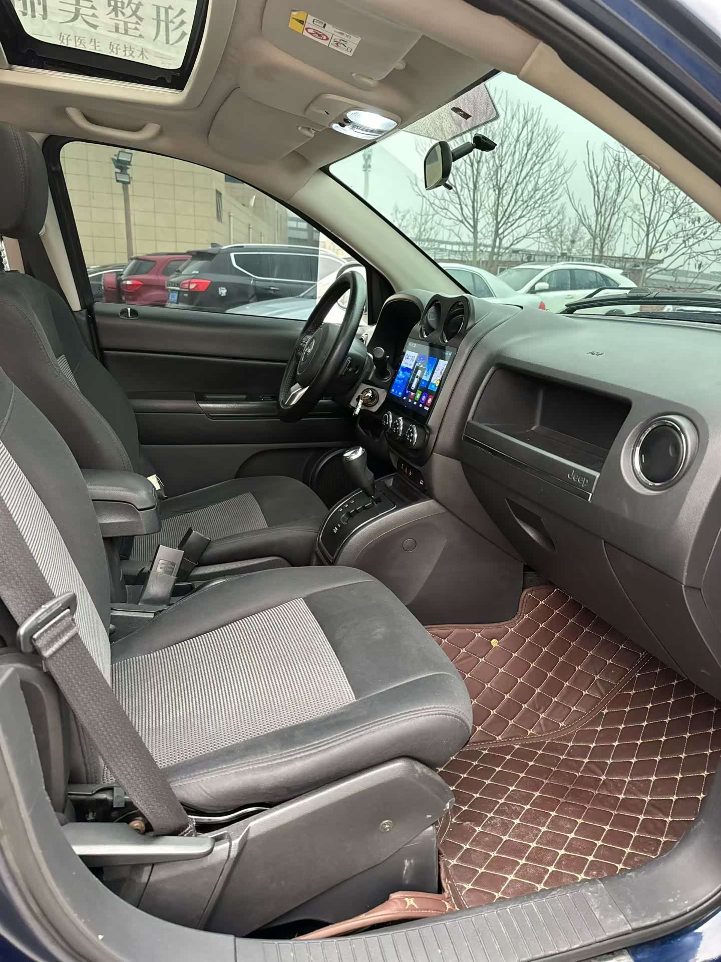Jeep Compass, 2013 8