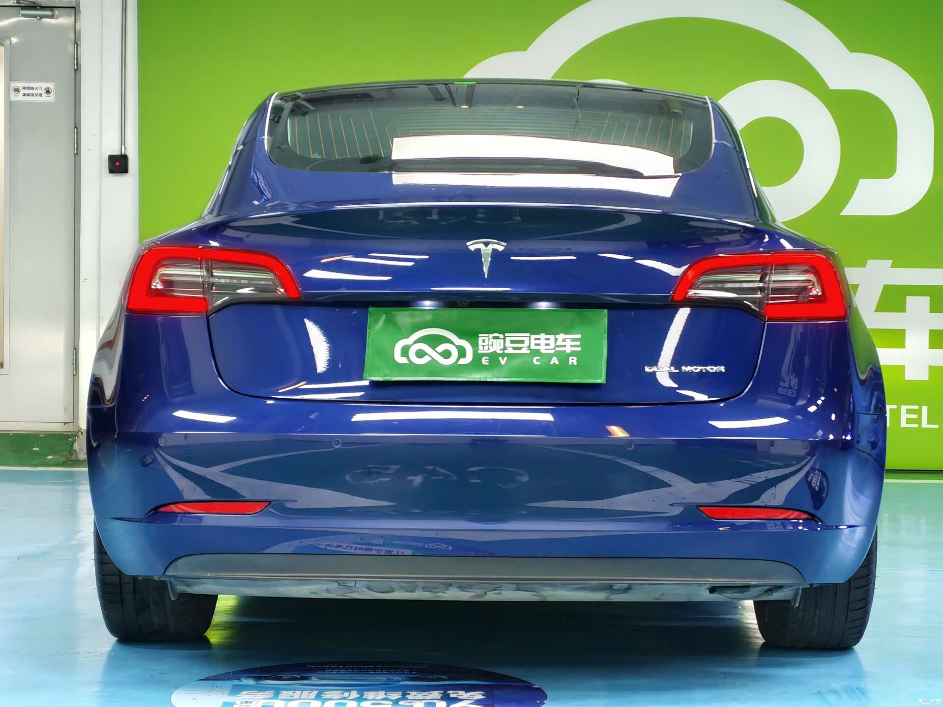 Tesla Model 3, 2019 15