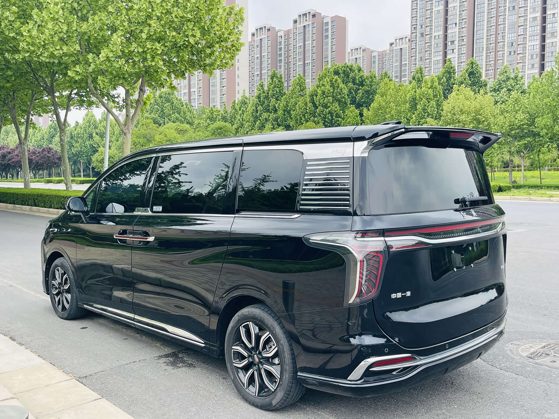 Hongqi HQ9, 2023 29