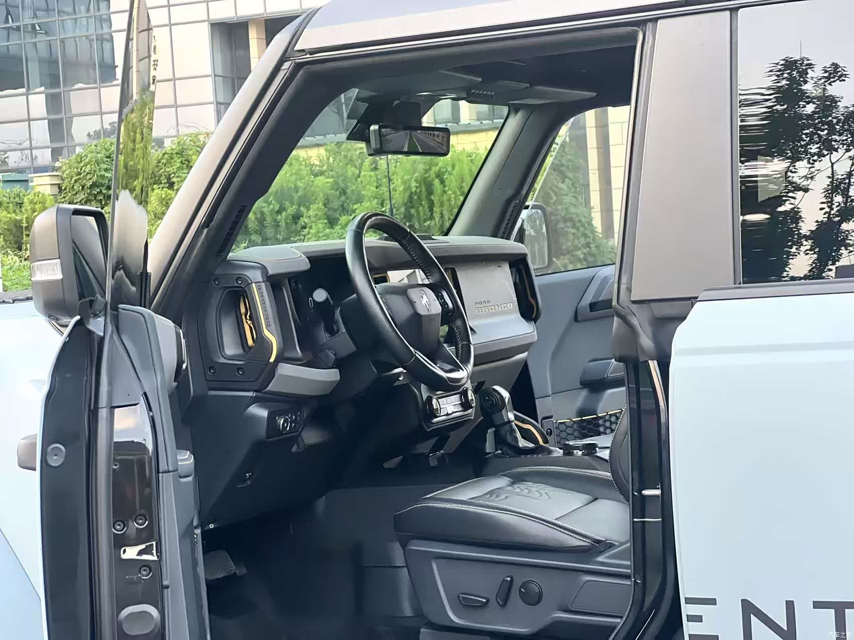 Ford Bronco, 2024 8