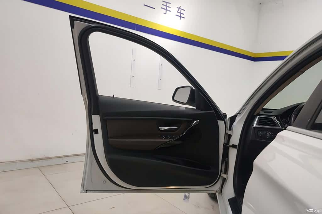 BMW 3 Series, 2019 7