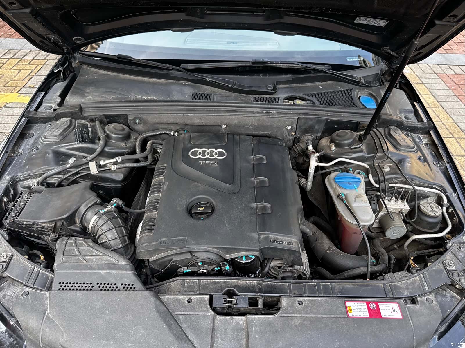 Audi A4L, 2011 24