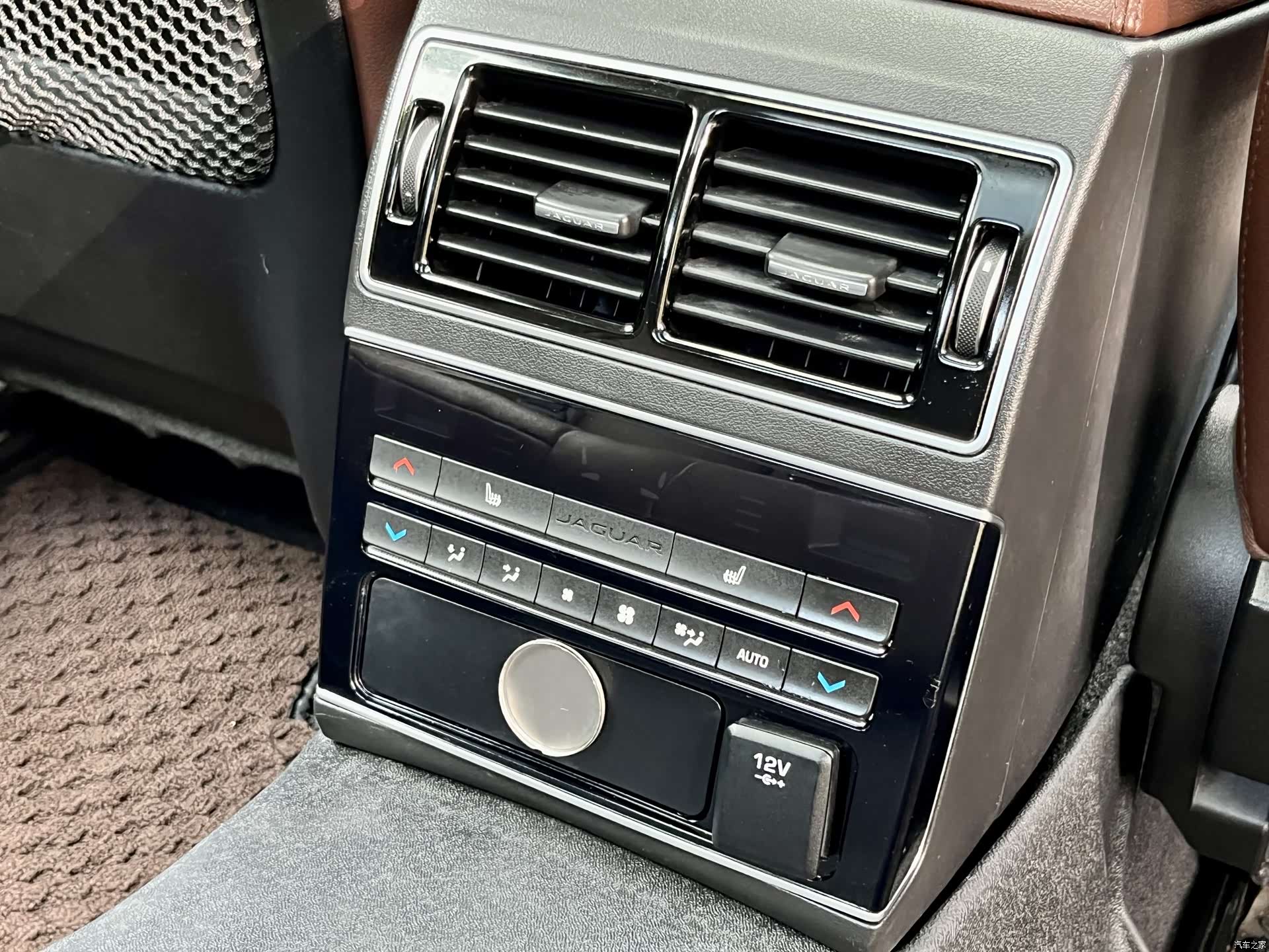 Land Rover XFL, 2018 17