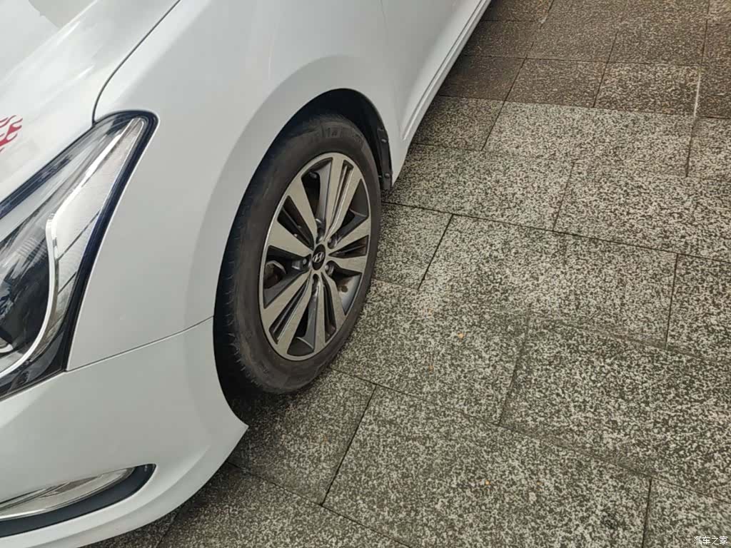 Hyundai GLS, 2017 23