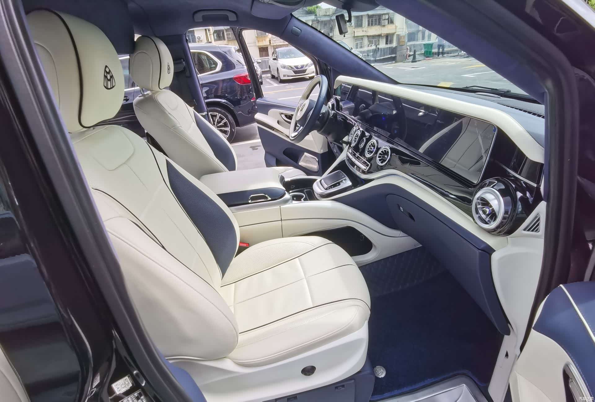 Mercedes-Benz 7, 2024 3