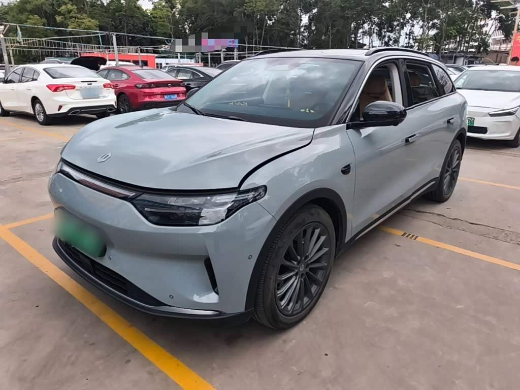 Leapmotor C11