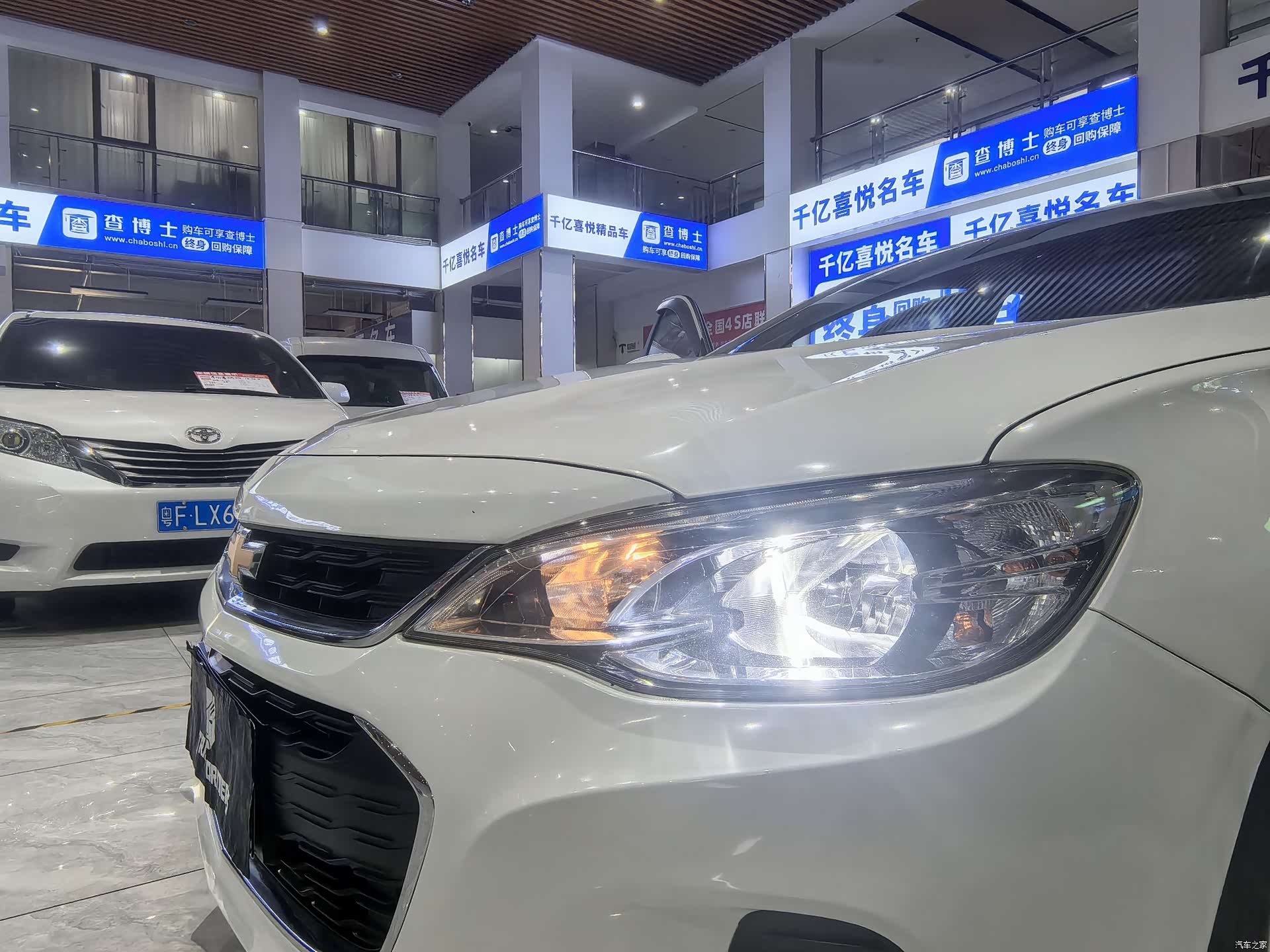 Chevrolet 320, 2019 16