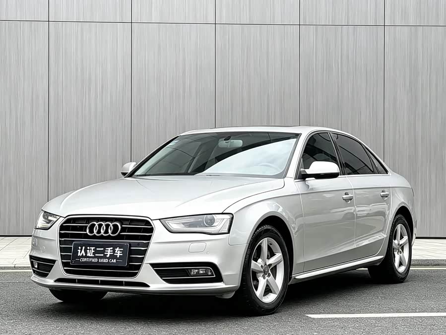 Audi A4L 2015, фото 1
