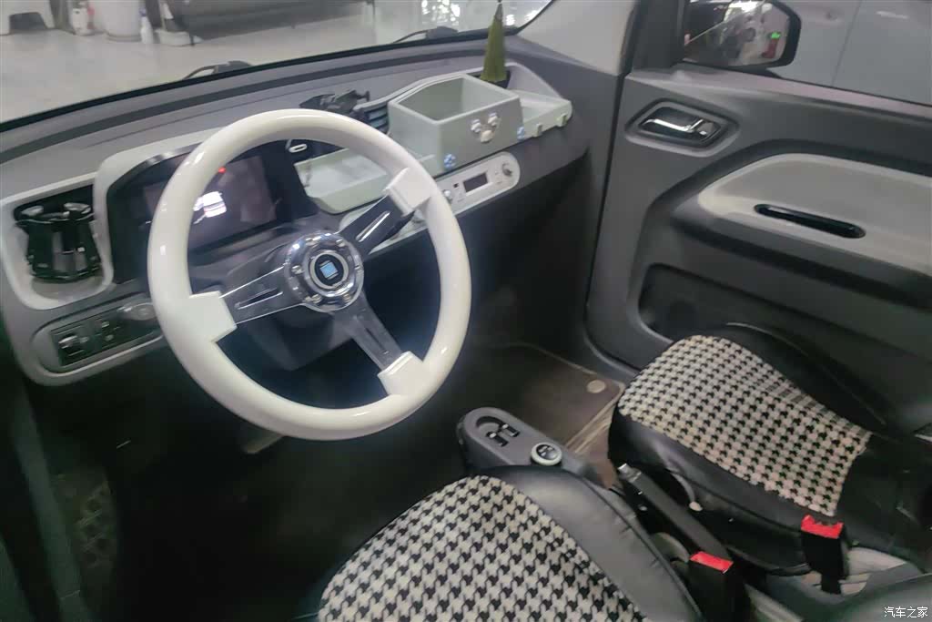 Wuling MINIEV, 2022 12