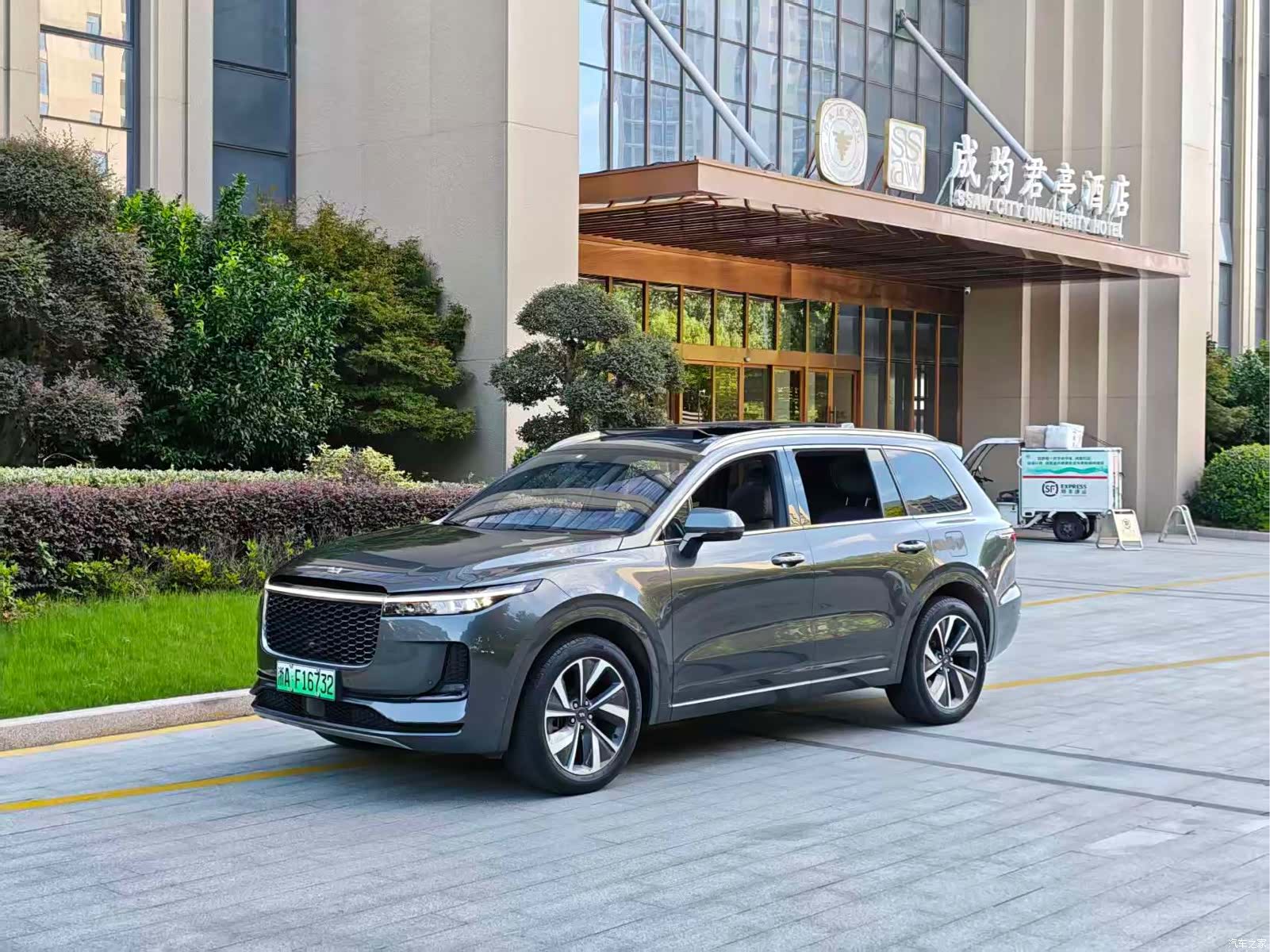 Li Auto ONE, 2021 1