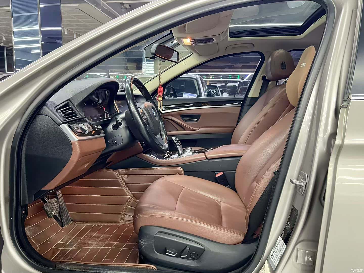 BMW 5 Series, 2017 все фото