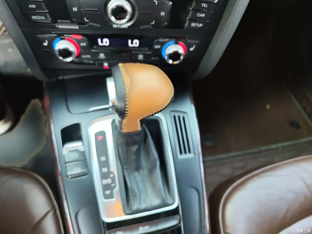 Audi A4L, 2015 7