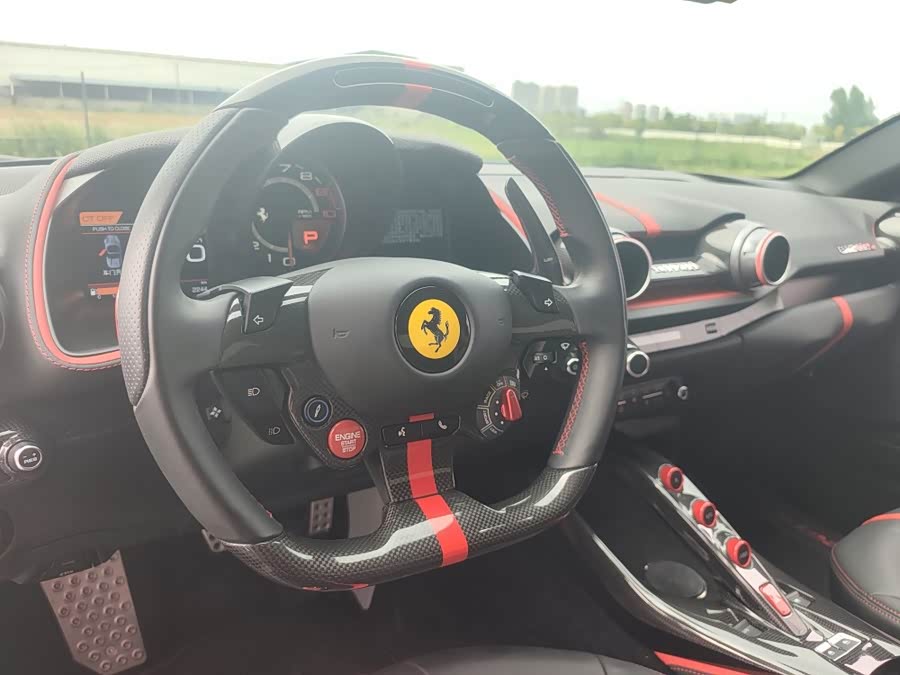 Ferrari 812 2024, фото 6