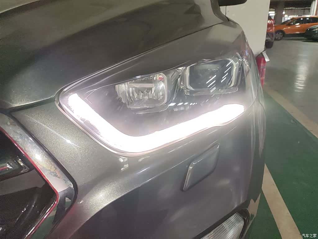Ford Kuga, 2019 24