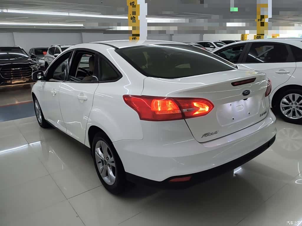 Ford Focus, 2018 все фото