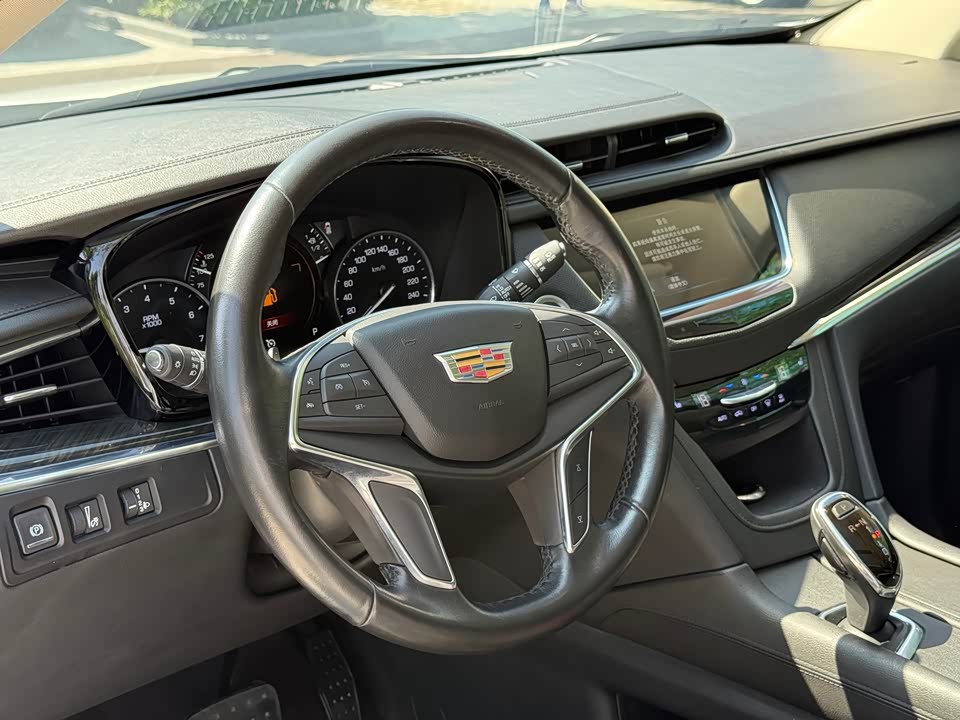 Cadillac XT5