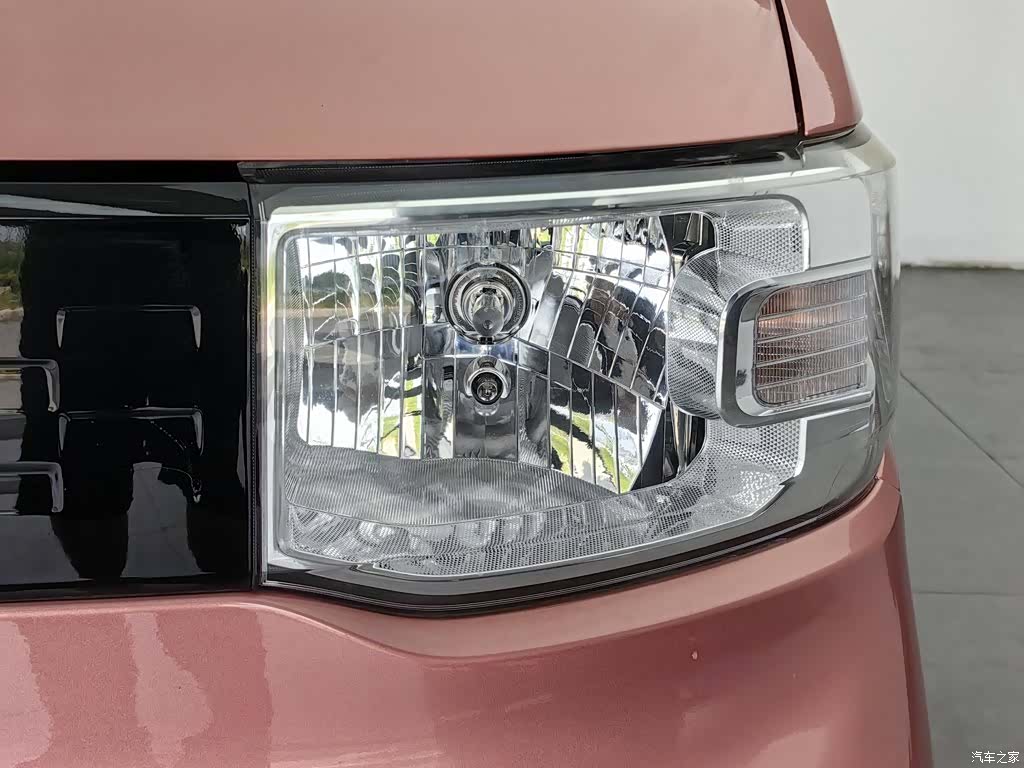 Wuling MINIEV, 2021 7