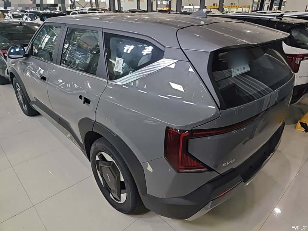 Kia EV5, 2026 все фото