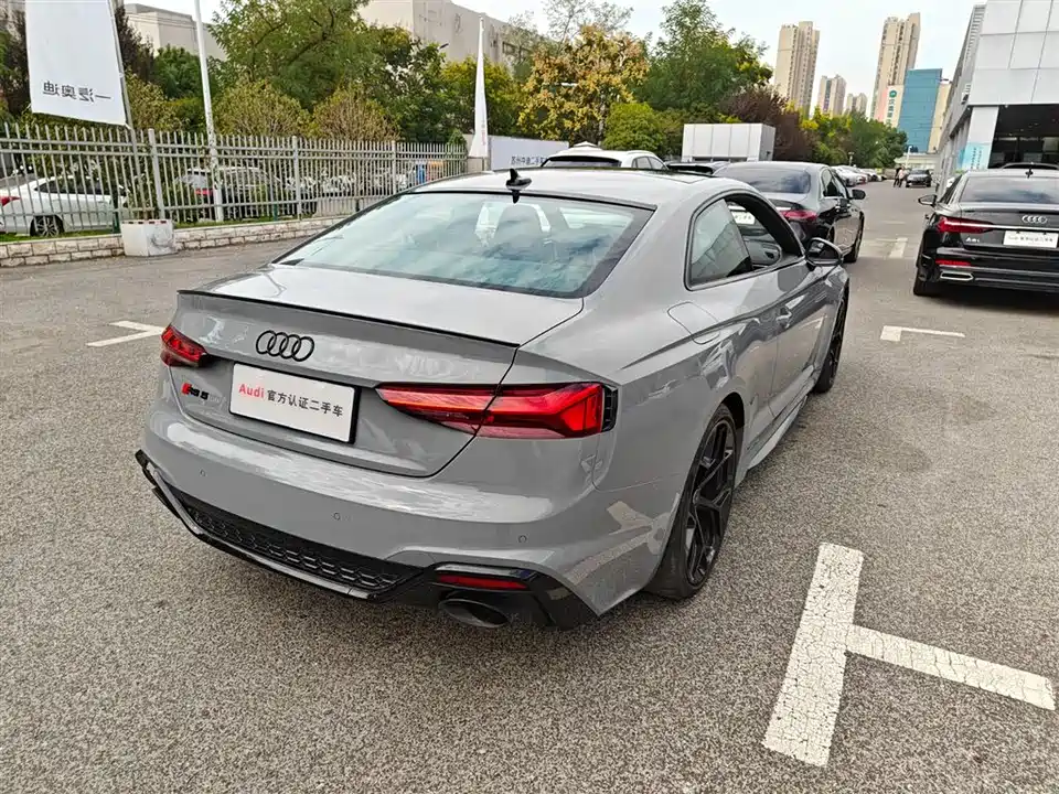 Audi RS 5