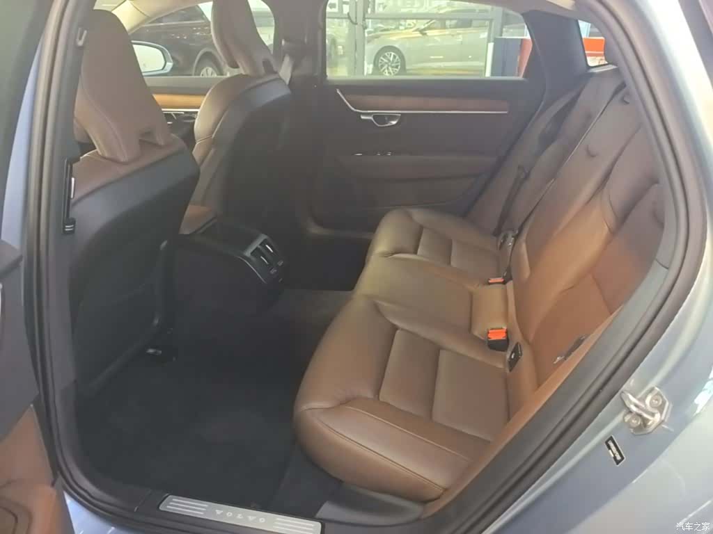 Volvo S90, 2020 24