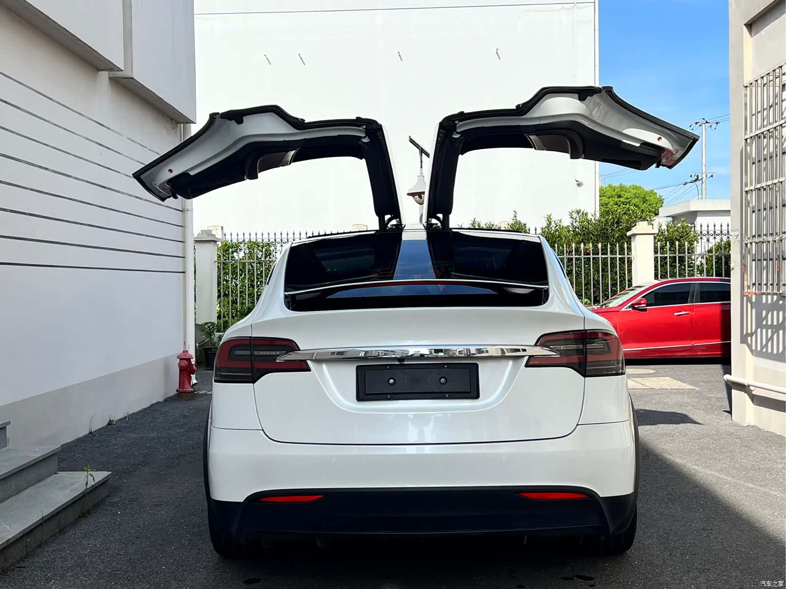 Tesla Model X, 2019 11