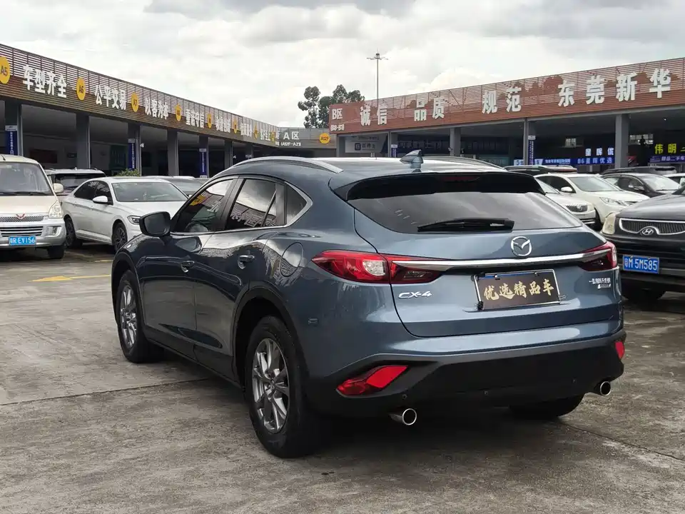 Mazda CX-4