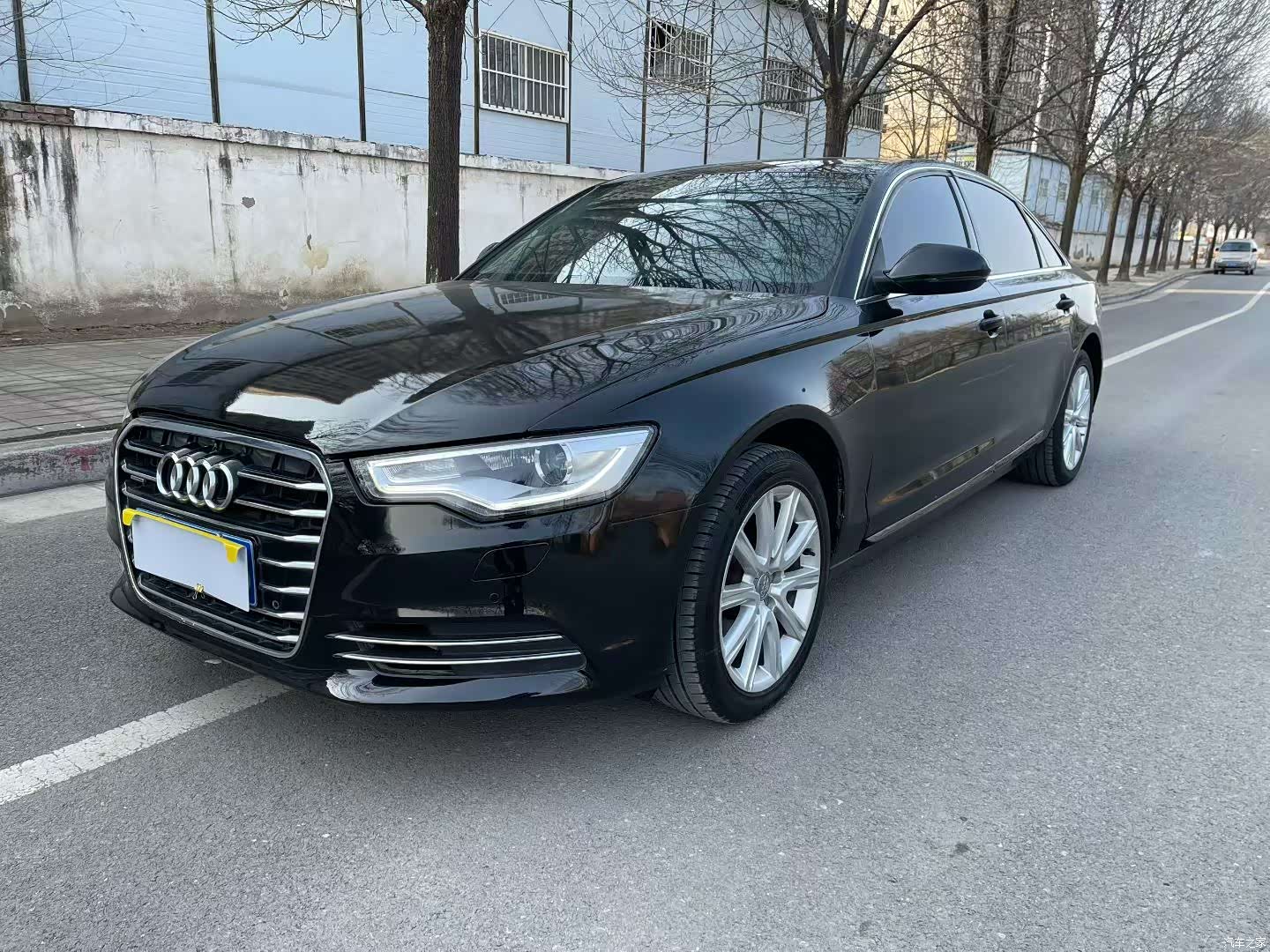 Audi A6L, 2014 1