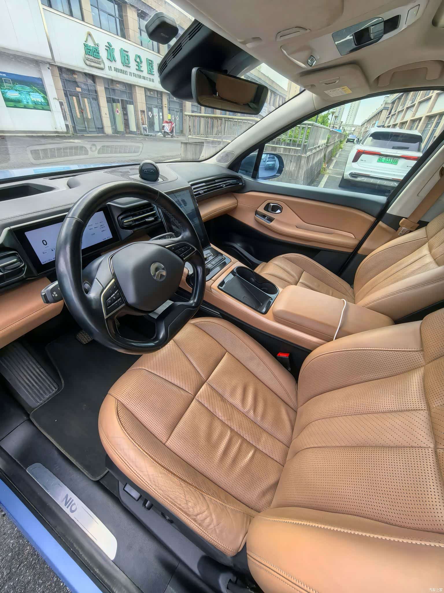 NIO ES8, 2018 10
