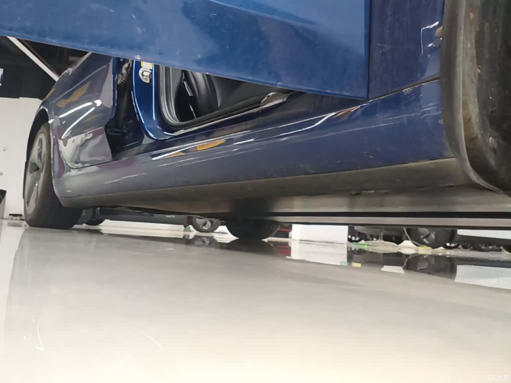 Tesla Model 3, 2019 21