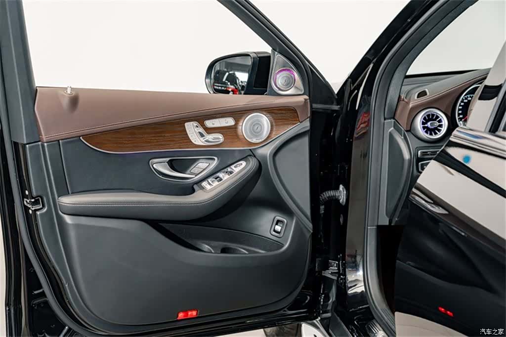 Mercedes-Benz GLC, 2022 16