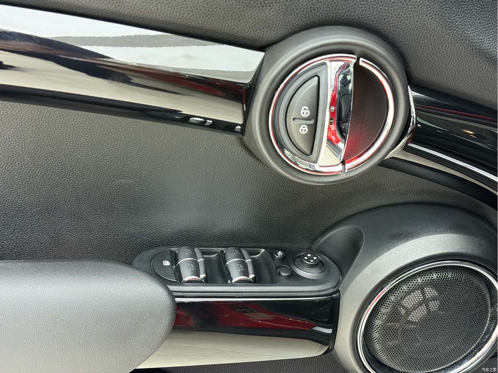 Mini Cooper, 2015 10