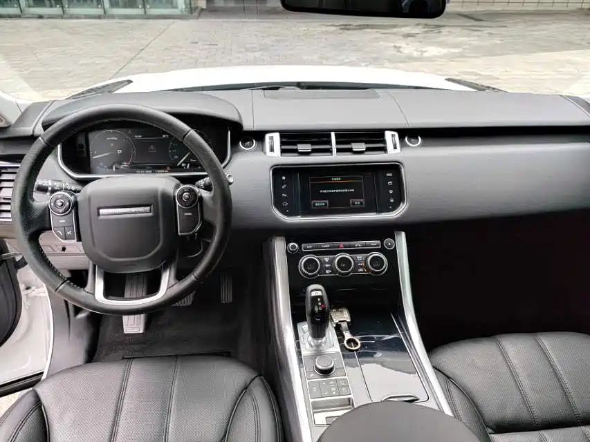 Land Rover Range Rover Sport Land Rover Range Rover Sport