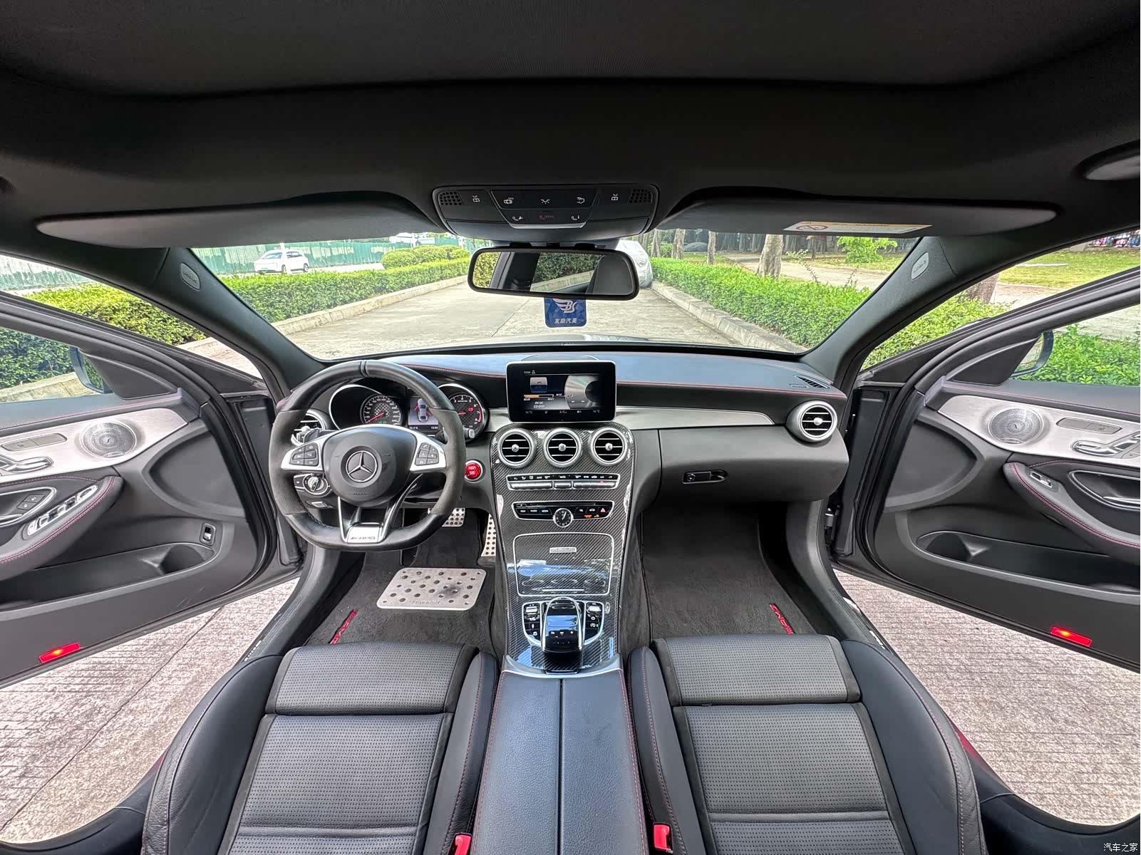 Mercedes-Benz C-Class, 2017 15