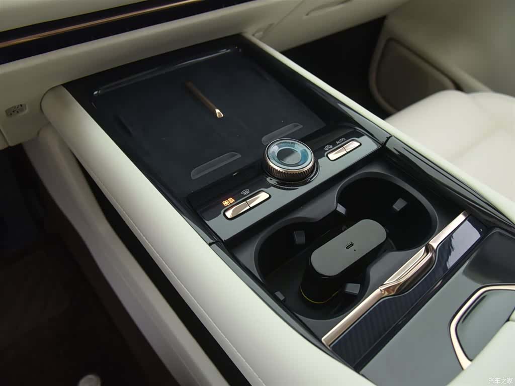 Lynk & Co 02, 2025 15