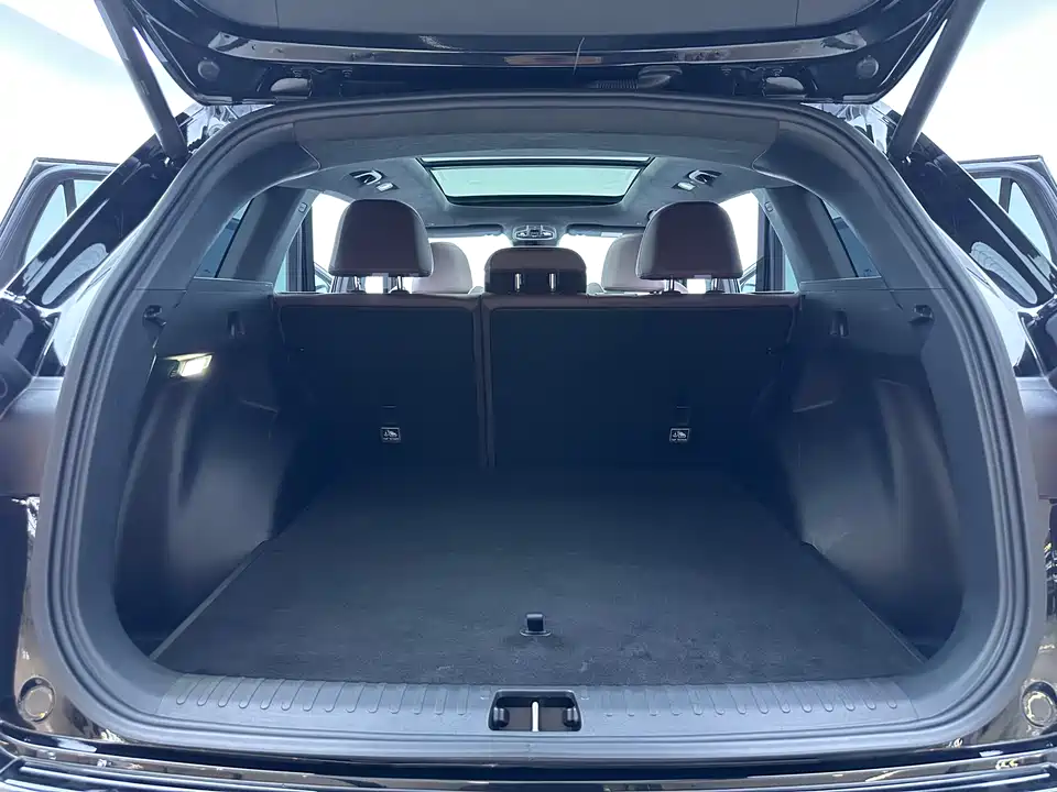 Geely Monjaro