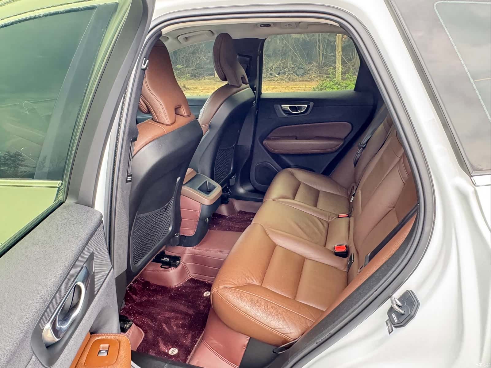 Volvo XC60, 2019 8