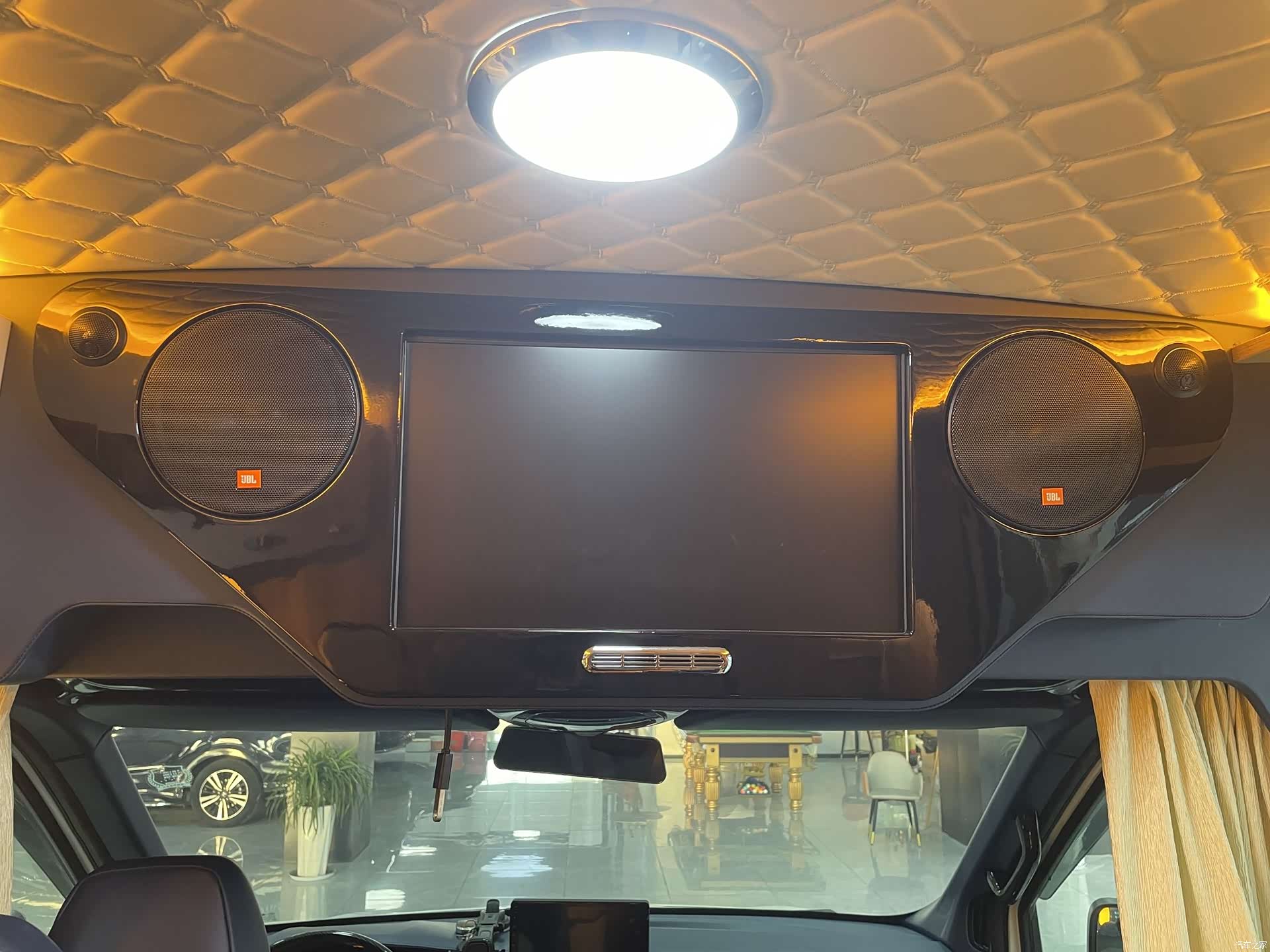 Maxus V90, 2022 12